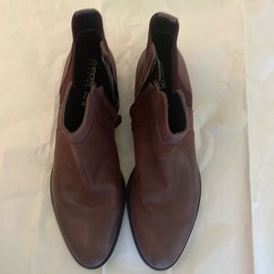 Geox Respira Leather Ankle Boots (burgundy) Size 39